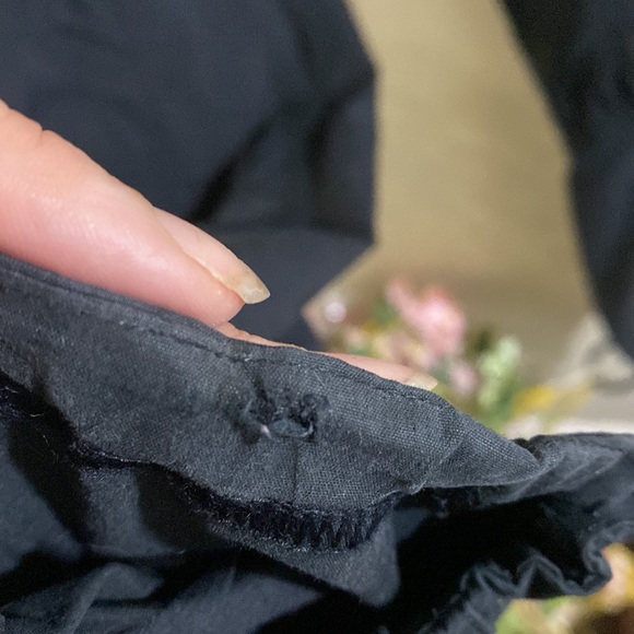 Lululemon Black Ruffle Pants Size 4 Studio ? - Picture 15 of 16